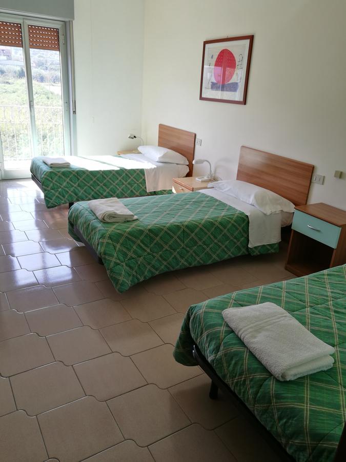 Hotel Royal Cattafi San Filippo del Mela Luaran gambar