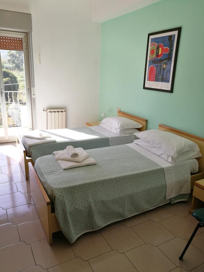 Hotel Royal Cattafi San Filippo del Mela Luaran gambar