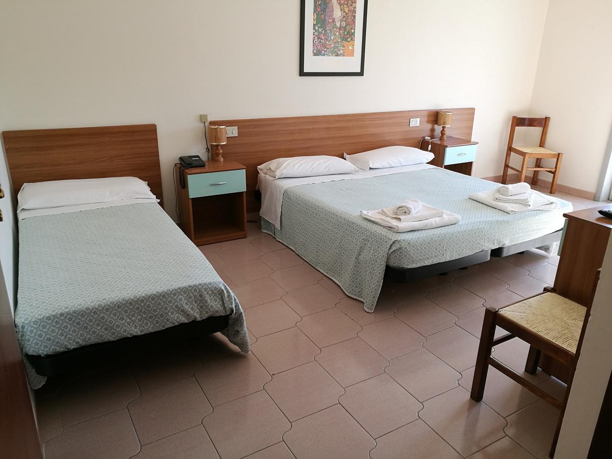 Hotel Royal Cattafi San Filippo del Mela Luaran gambar